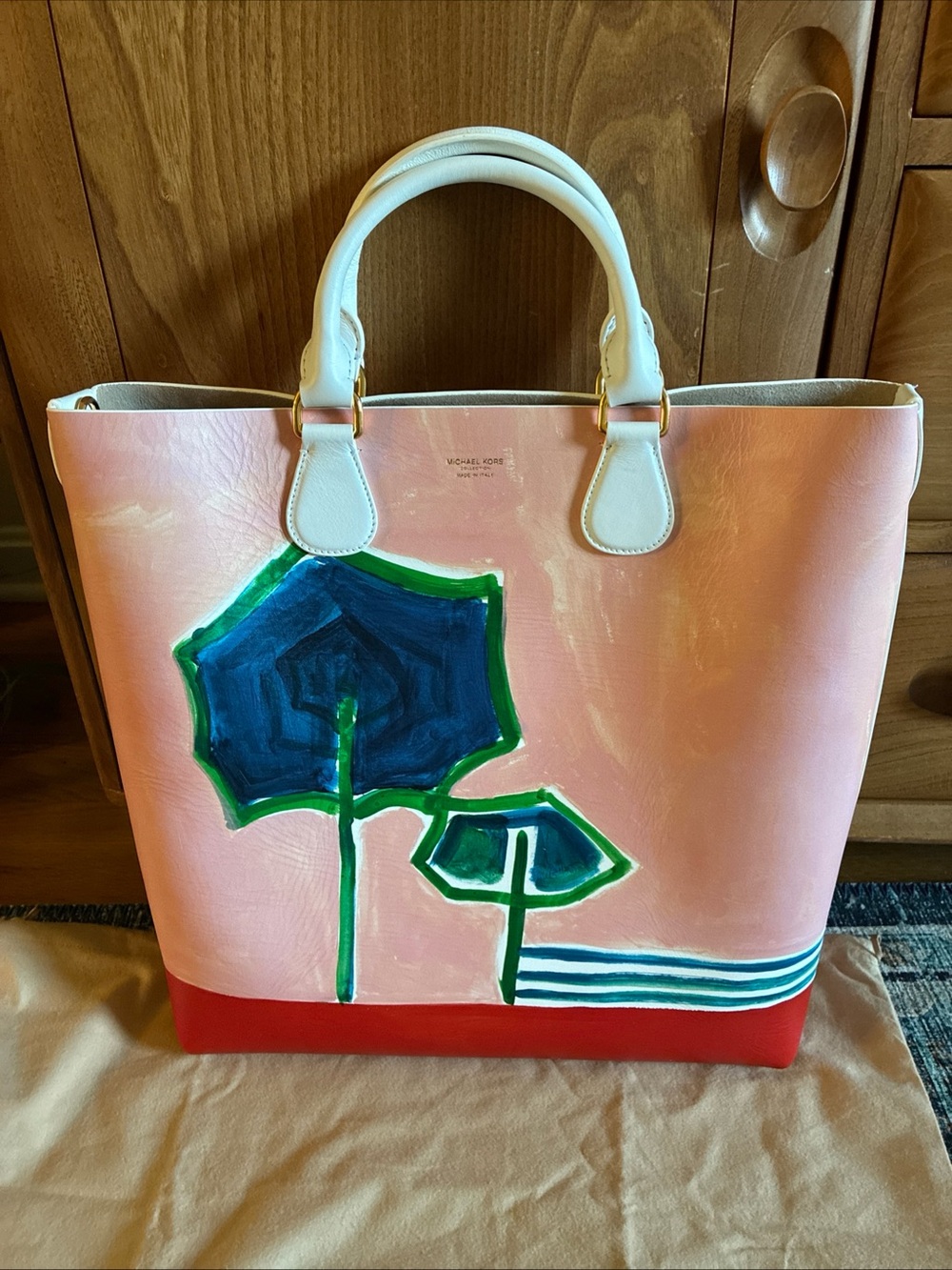 Michael Kors Collection Dandridge Umbrella Tote Bag NWT - Picture 3 of 10
